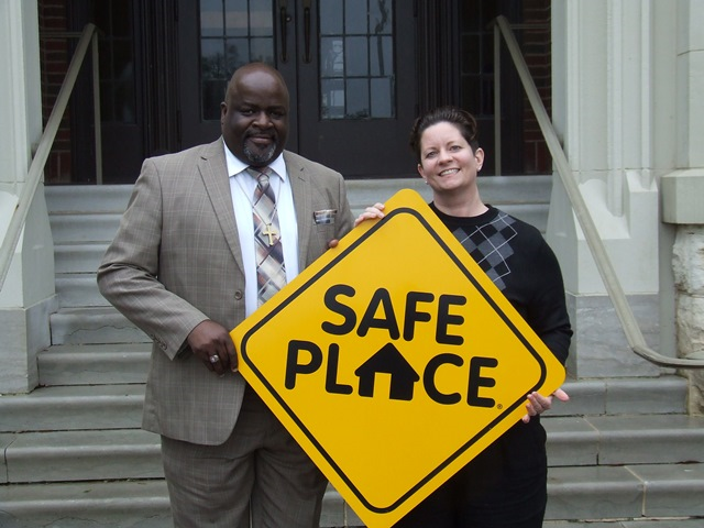 ACH's Youth Emergency Shelter is a proud Safe Place affiliate for children and youth who are runaways or homeless.